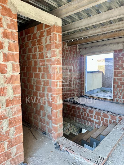 Квартира з Терасою! 2 Рівні! Центральний парк!