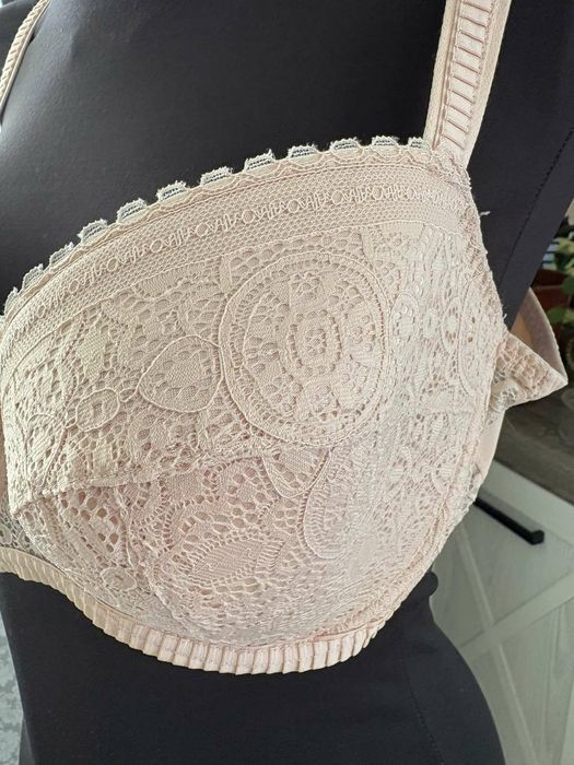 Бюстгальтер в идеальном состоянии 85 D