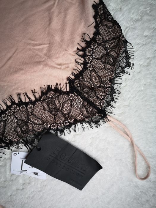 Nowa bluzka piżamowa