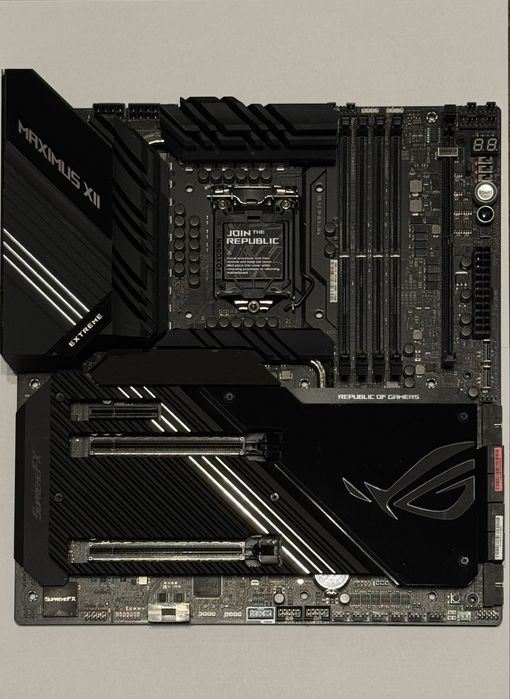 Płyta glówna ASUS ROG Maximus XII Extreme Z490 Socket LGA 1200 E-ATX