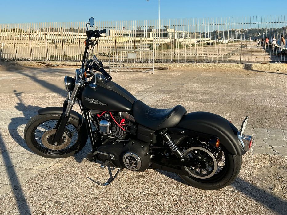 Harley Davidson Street Bob 2006