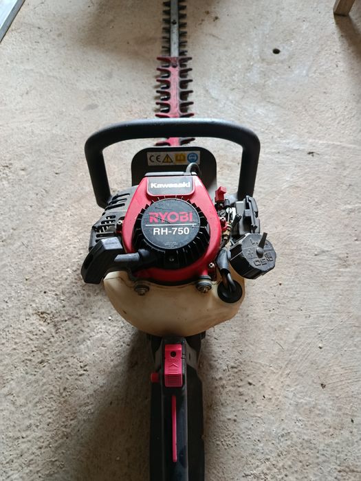 Corta sebes KAWASAKI