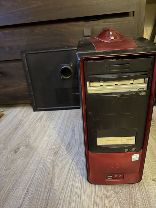 Komputer stacjonarny