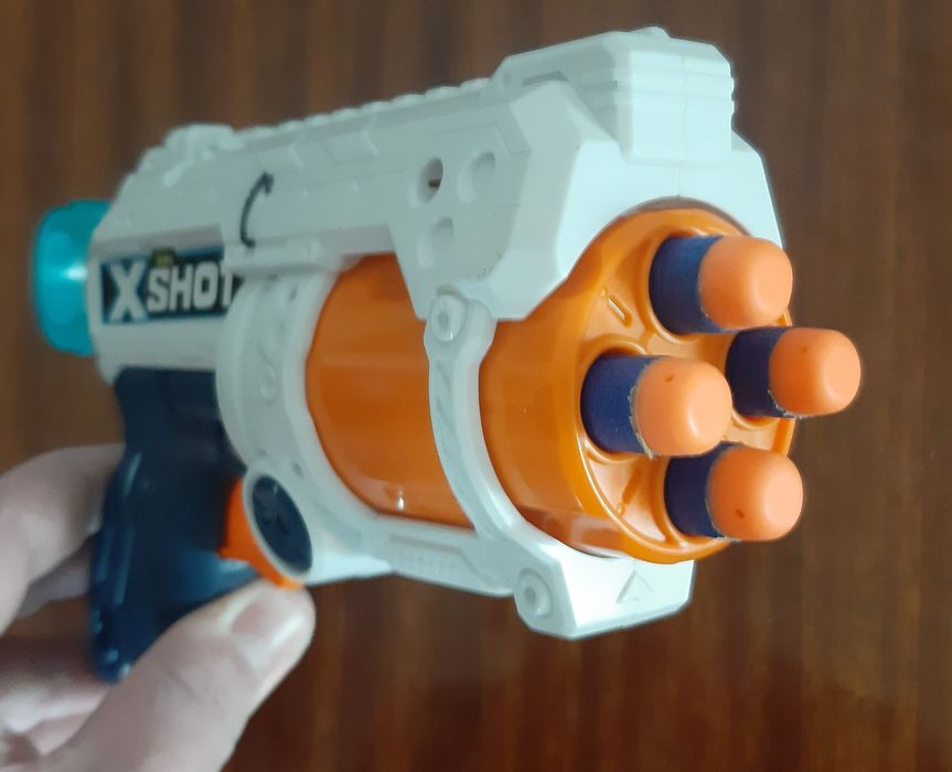 Швидкострільний бластер Zuru X-Shot