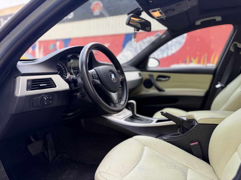 BMW 320d - Auto - 163cv