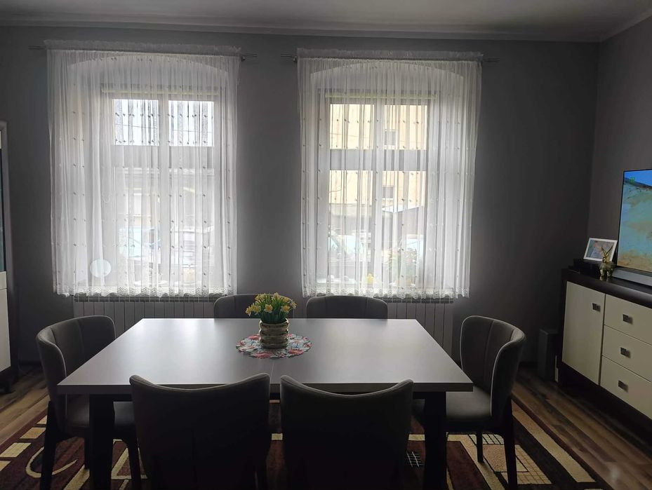 3 mieszkania po ok.70m2 plus garaż i miejsca parkingowe