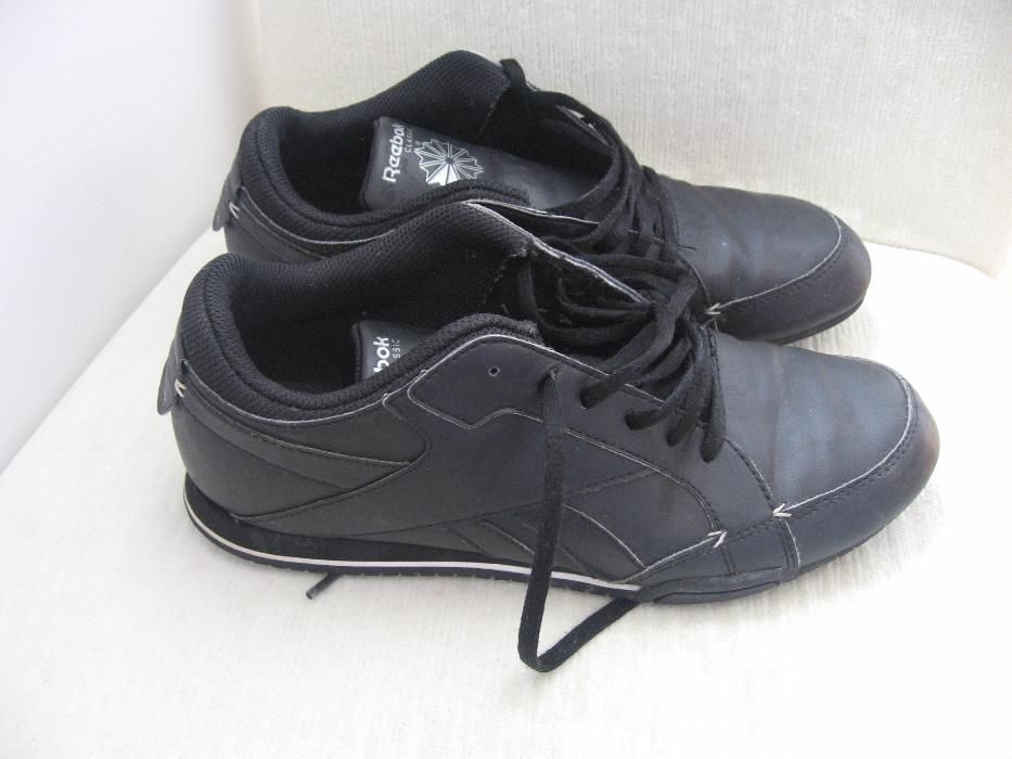 Reebok CLASSIC - prawie nowe, rozm. 37 (UK 5), ( dł. wkładki 24 cm )