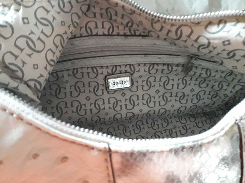 Carteira GUESSE64730301328129122