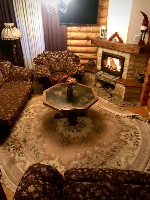 «Котеджі біля лісу» на 4-8 осіб