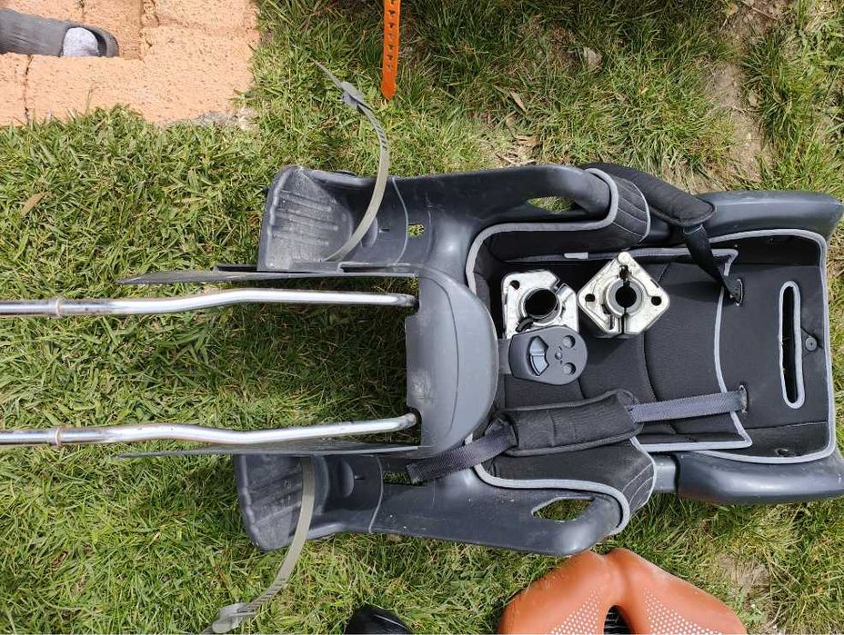 Cadeira de criança para bicicleta com encaixe para bicicleta