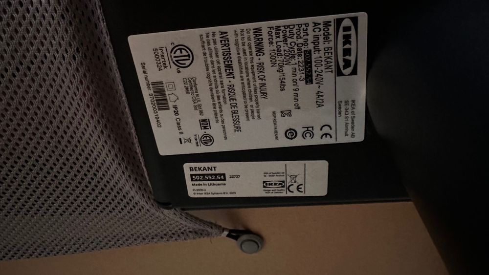 Secretaria Electrica Ikea Bekant (trabalha sentado/em pé)