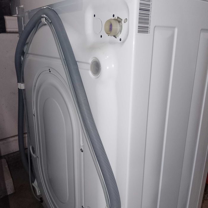 Стиральная машинка Electrolux 6 кг