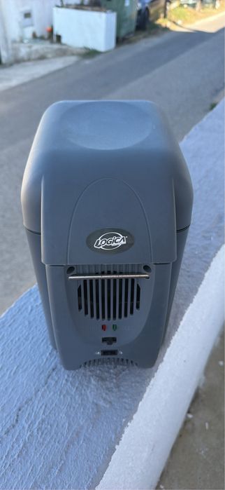 Frigobar automotivo