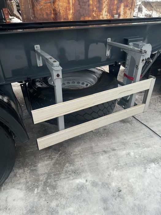 Полуприцеп  BODEX. KIS 33 Самоскид .2004 року