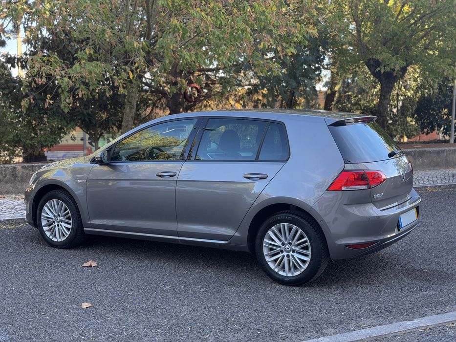 VW Golf 1.2 TSI Cup Edition Bluemotion foto 4