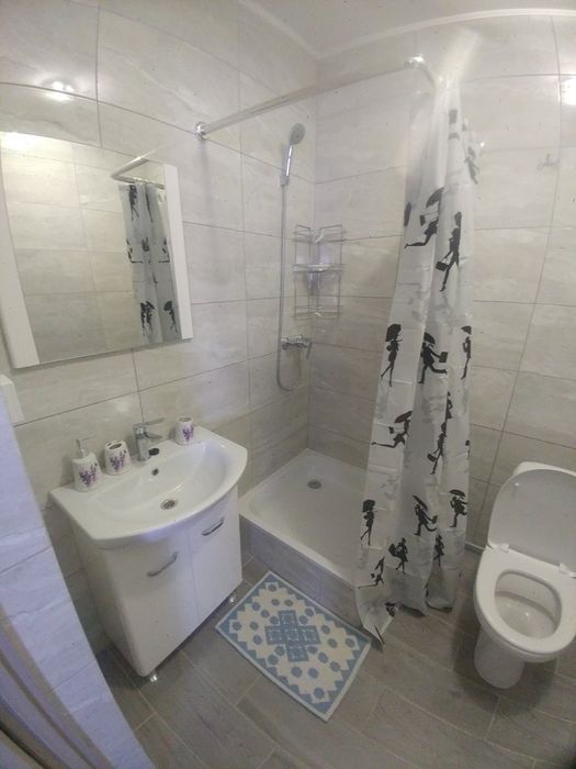 Сдам 2 дома Вузовский 2 к + кухня студия+ 1 к + кухня студия,газ котёл! Можно с животными!