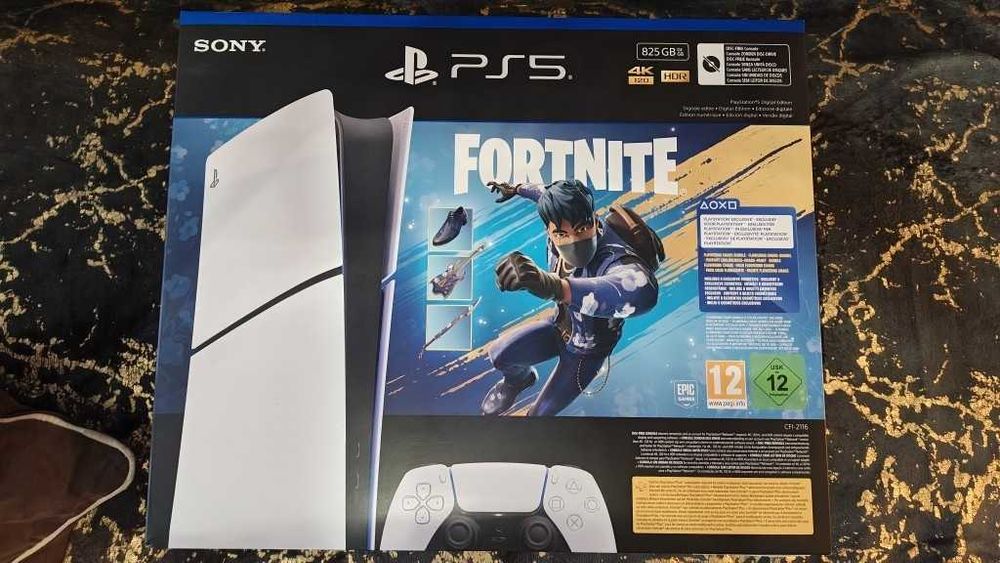 Sony PlayStation 5 Digital 2 gry:  1) Fortnite + pakiet Rozkwitający Chaos.  2) Astro’s Playroom