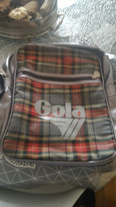 Saco Carteira feminina/saco marca GOLA  novo original