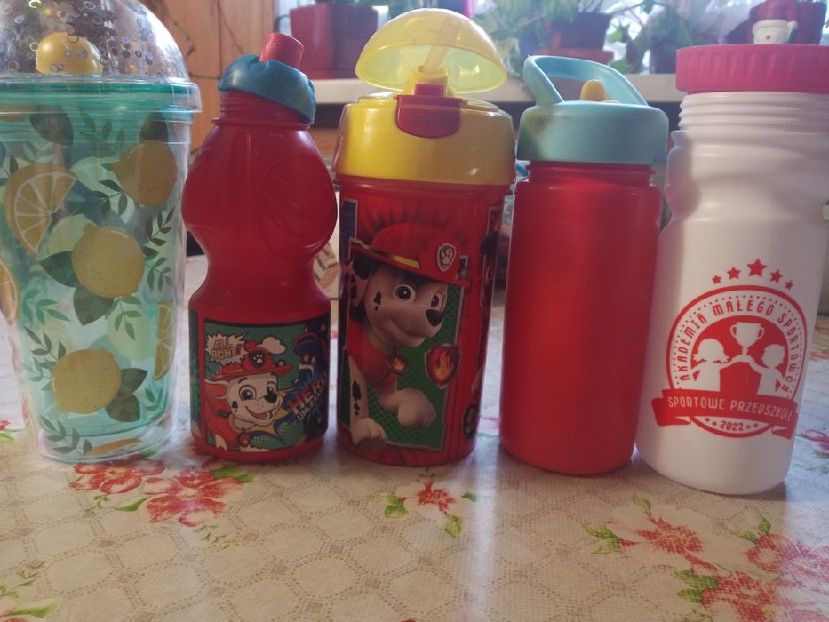 Oddam za darmo bidony