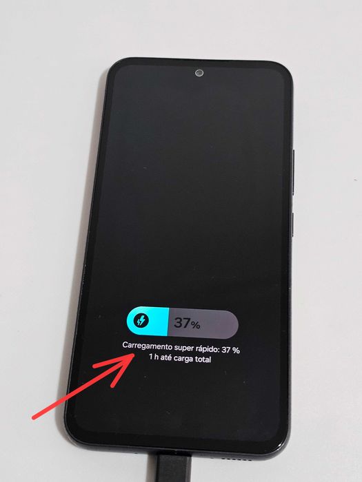 Samsung A54 5g.  Muito bom.