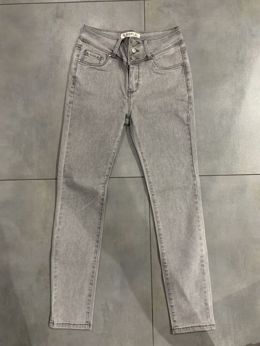 Piękne szare jeansy nowe 36/38