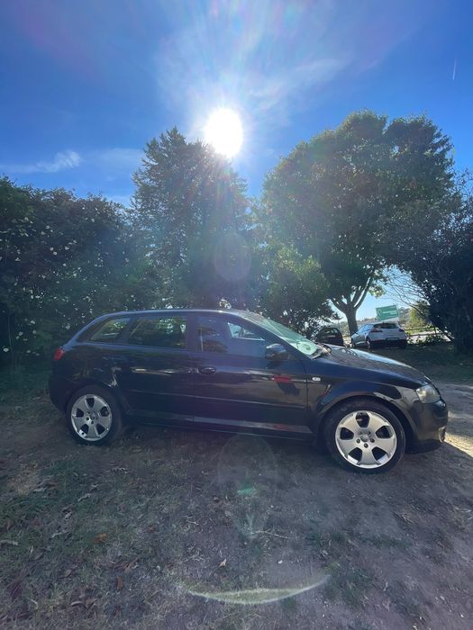 AUDI A3 1.6 FSI 6V • 2007/05 • SELO ANTIGO 150000km — photo 5