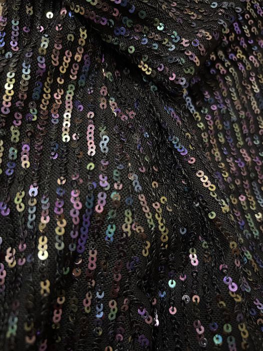 Сукня в паєтках