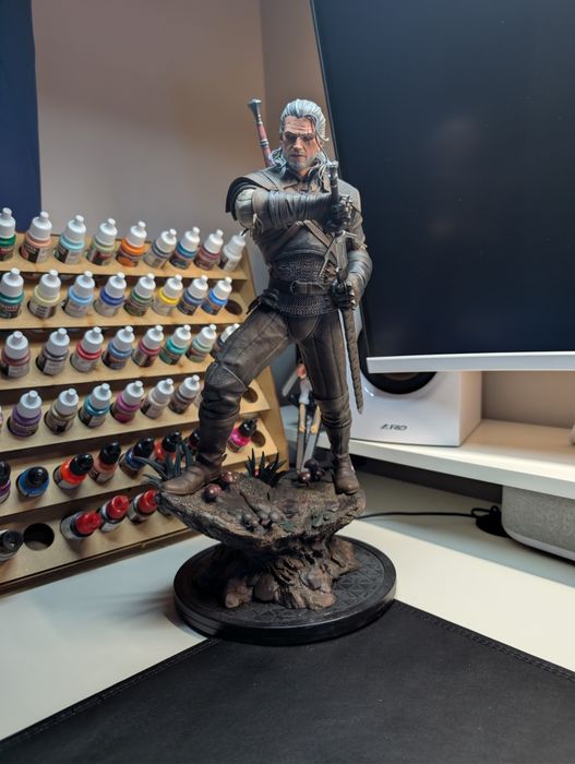 Figurka Geralt z Rivii - Wiedźmin (The Witcher)