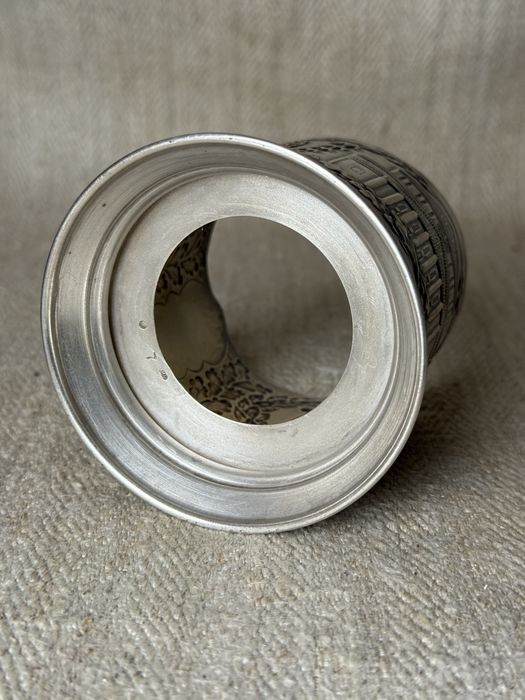 Антикварный серебряный подстаканник