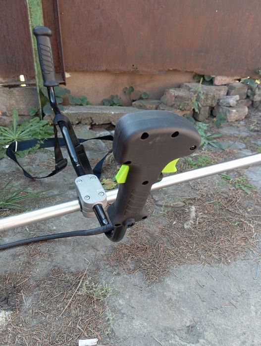 Мотокоса "Vitals"