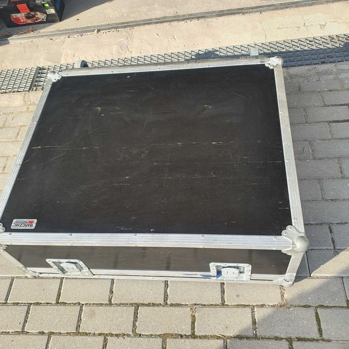 Konsoleta YAMAHA LS9/32