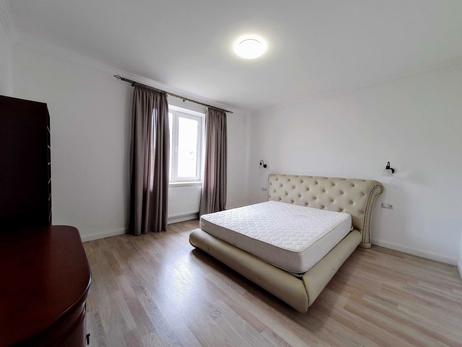 Здається 5-ти кімнатний БУДИНОК на ДОСЛІДНІЙ СТАНЦІЇ. Гараж на 2 авто.