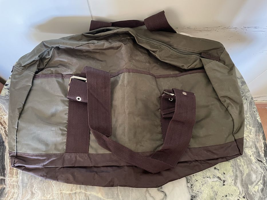 Mala de viagem verde