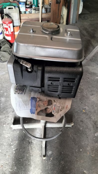 Gerador de corrente a gasolina