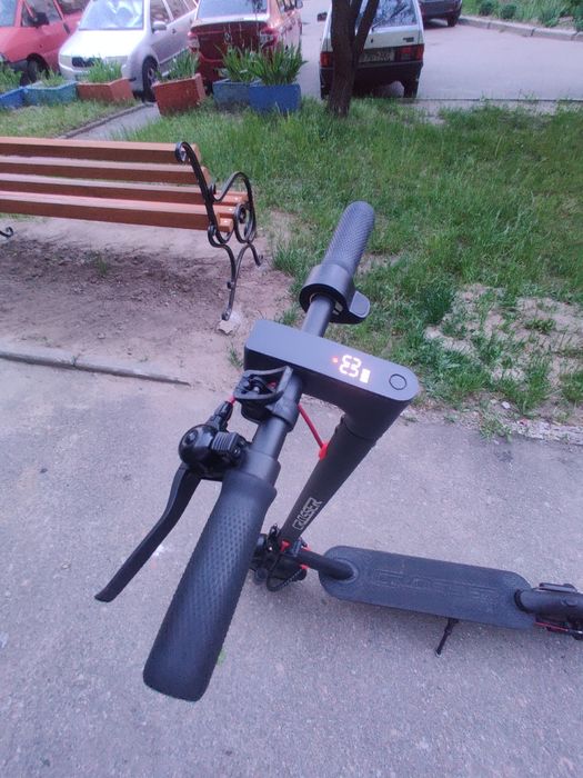 Електро самокат CROSSER