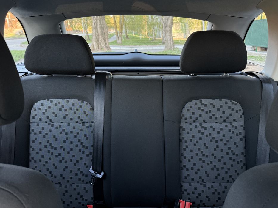 Skoda Fabia 2007 VIN TMBJJ26Y074196390 фото оголошення 17 з 20