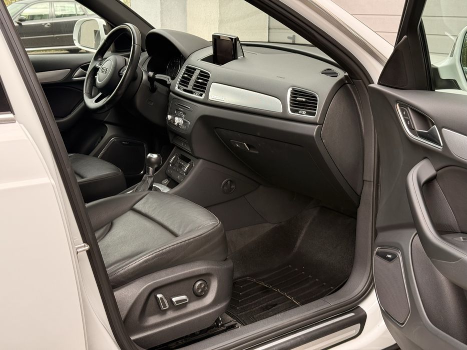 Audi Q3  S-Line 2.0T Quattro zarejestrowany zadbany