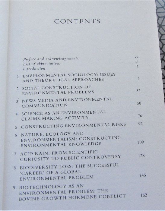 Livro "Environmental Sociology: A Social Constructionist Perspective"
