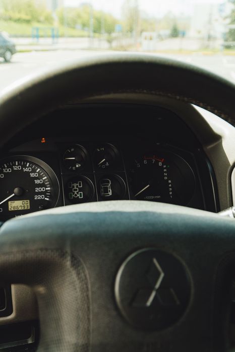 Продаж автомобіля  Mitsubishi Pajero Wagon 3