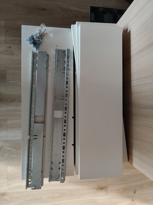 2 x Besta biala, polki, prowadnica  Ikea