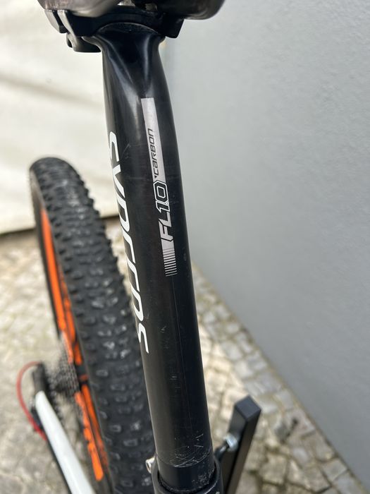 SCOTT Spark 29 Full XT tam. S - Rodas em Carbono