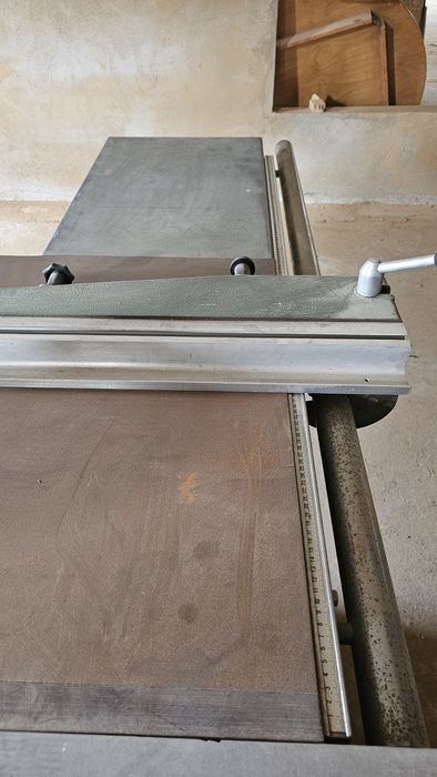 Esquadrejadora Altendorf F 45