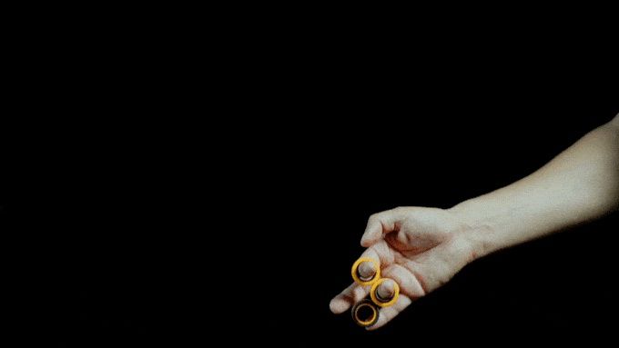 Fidget magnetic rings
