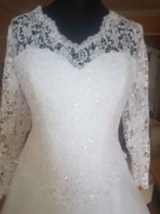 Suknia ślubna biała - nowa 44-50