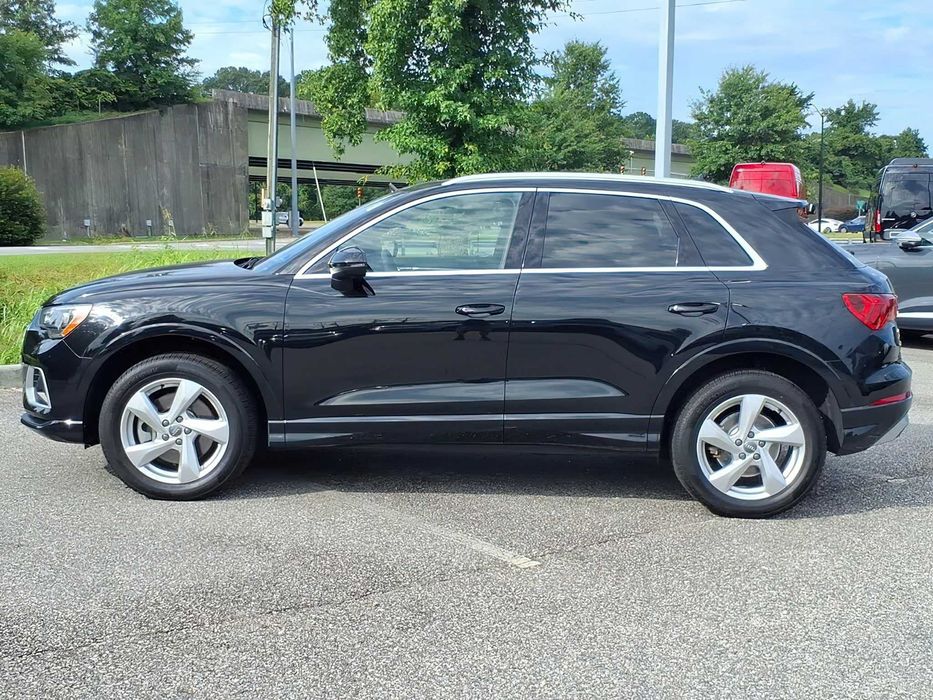 Audi Q3      2019