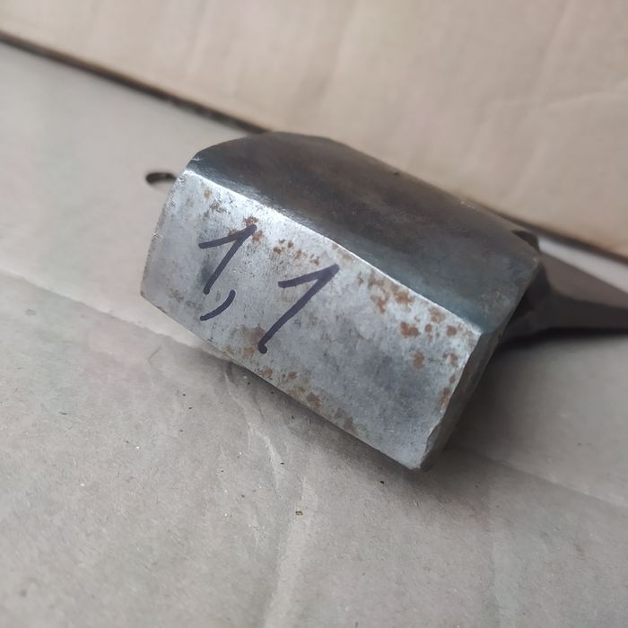 Ретро   топор Иж сталь