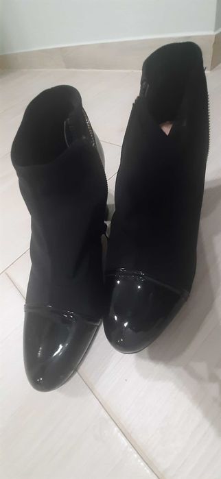 Eleganckie buty na obcasie