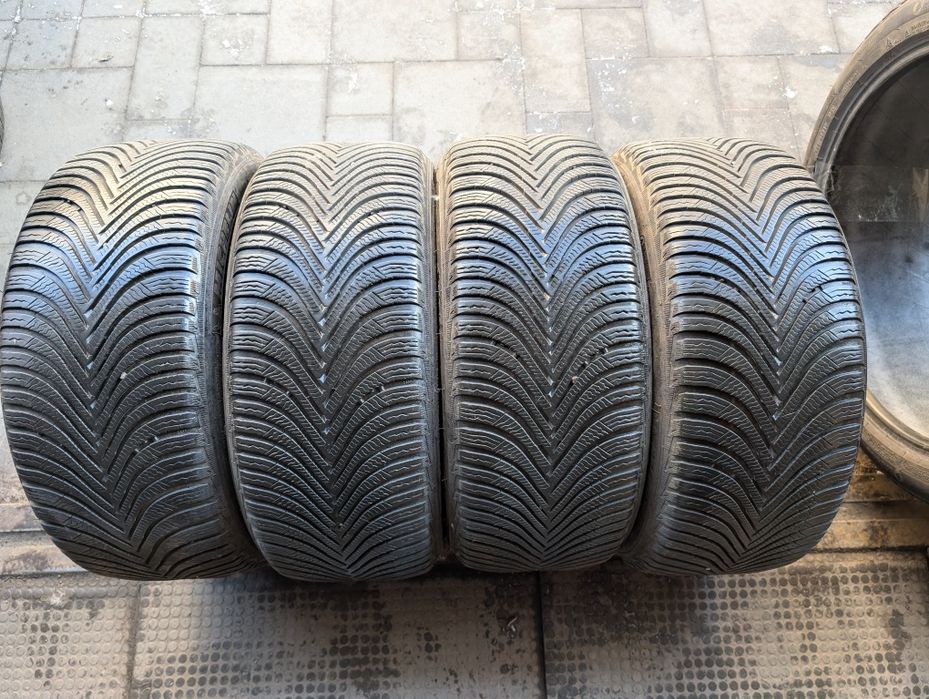 Зимняя резина 225/45 R17 Michelin a5 Runflat