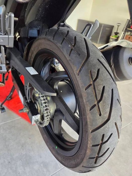 Mota Sym Wolf 125 com mil kms