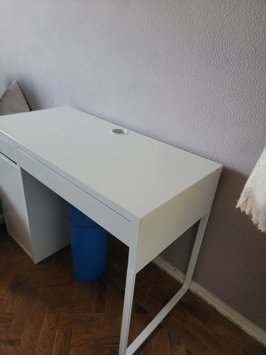 Secretaria branca IKEA